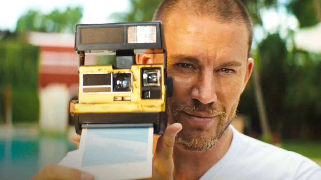 Blink Twice naslovna