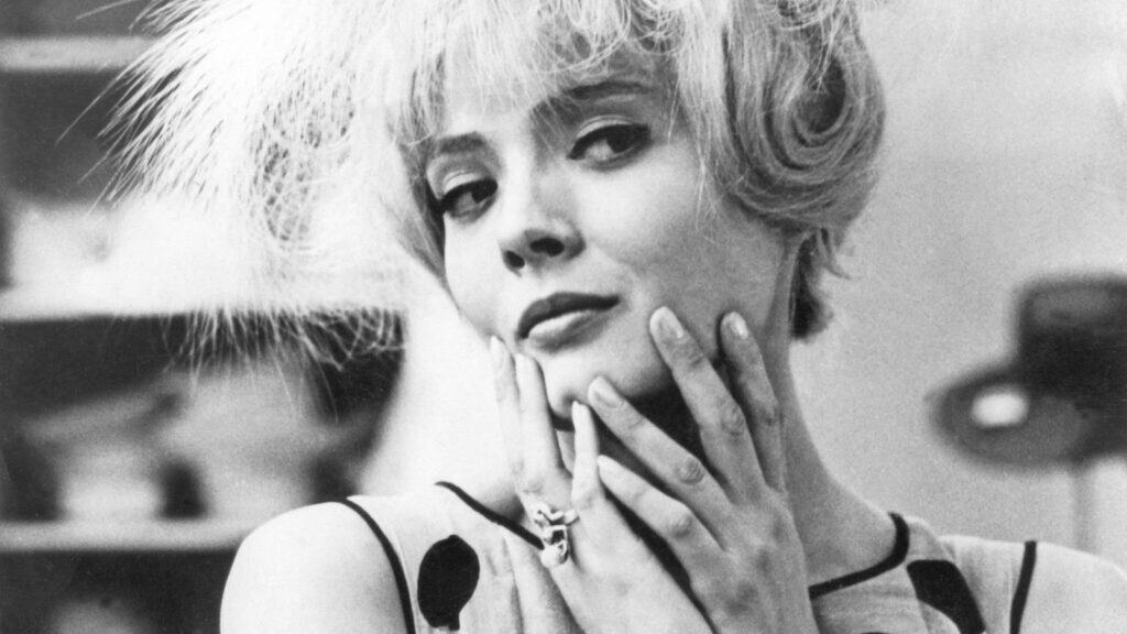 Cleo from 5 to 7