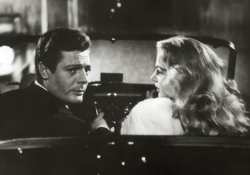 La Dolce Vita car driving